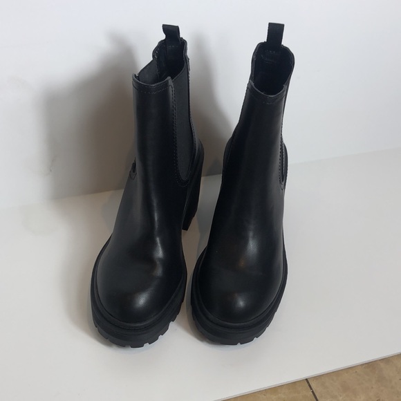Princess Polly Black Ankle Boots - Picture 4 of 4